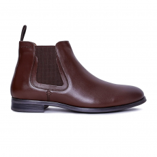  Red Tape Chelsea Boots For Men